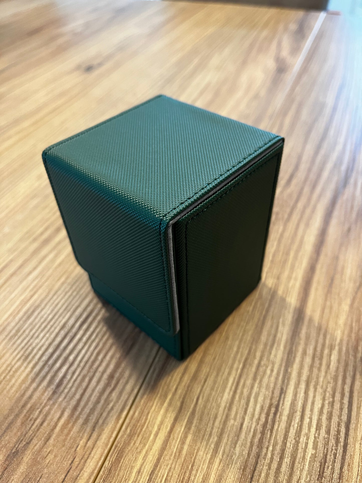 Standard Faux Leather Deckbox (Green)