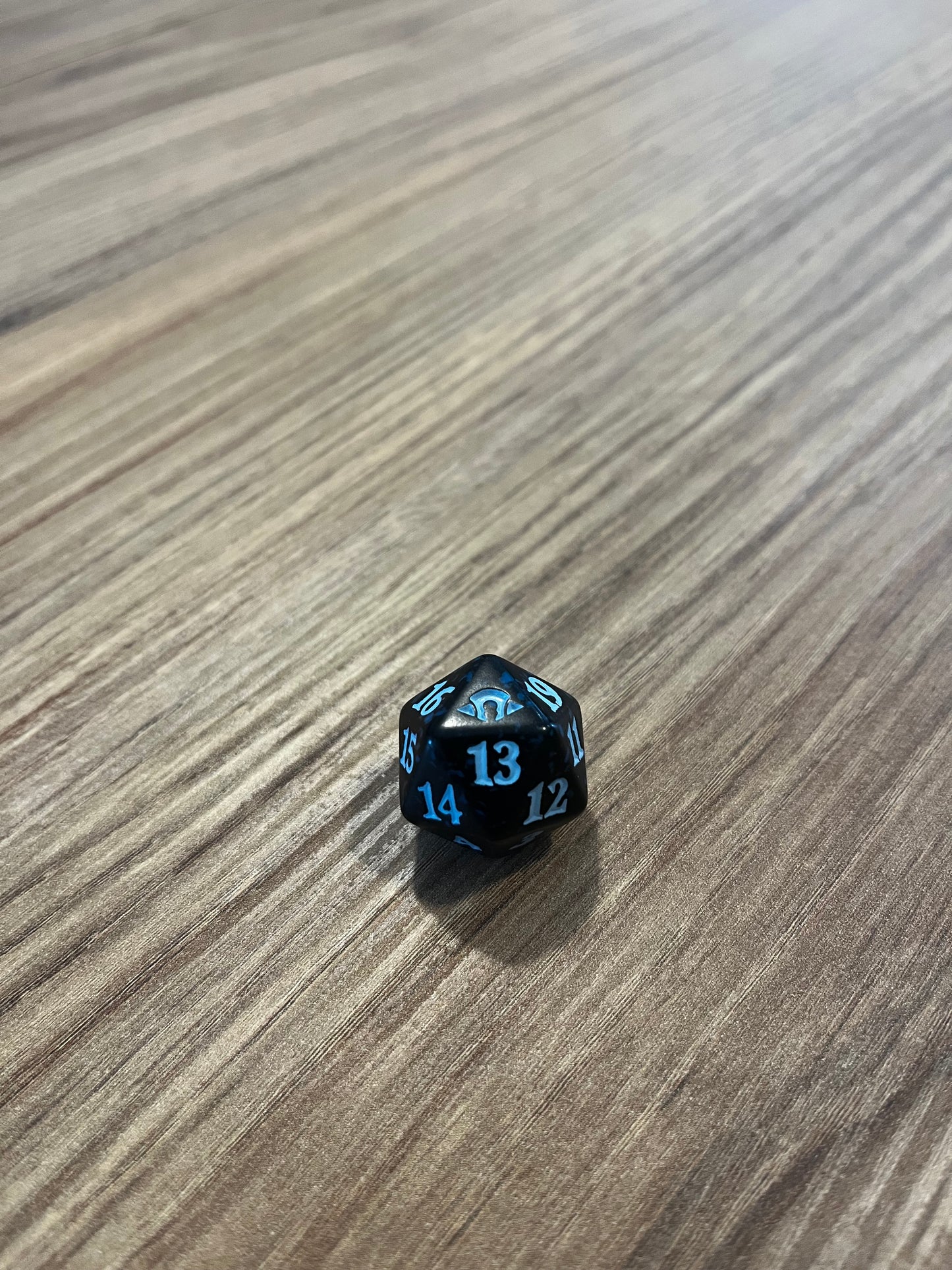 Official MTG D20 Spindown Dice (various sets)