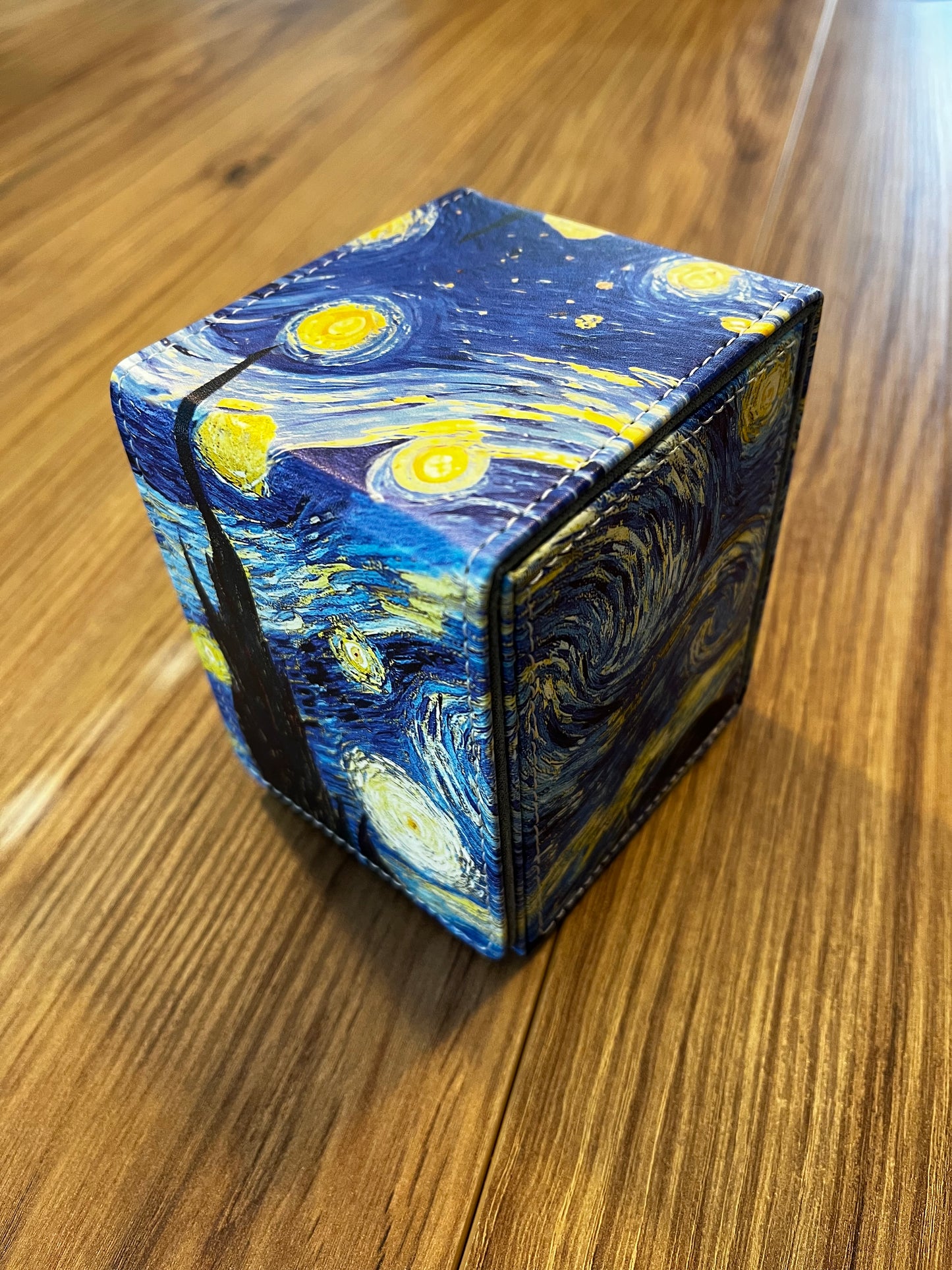 Starry Night Deckbox