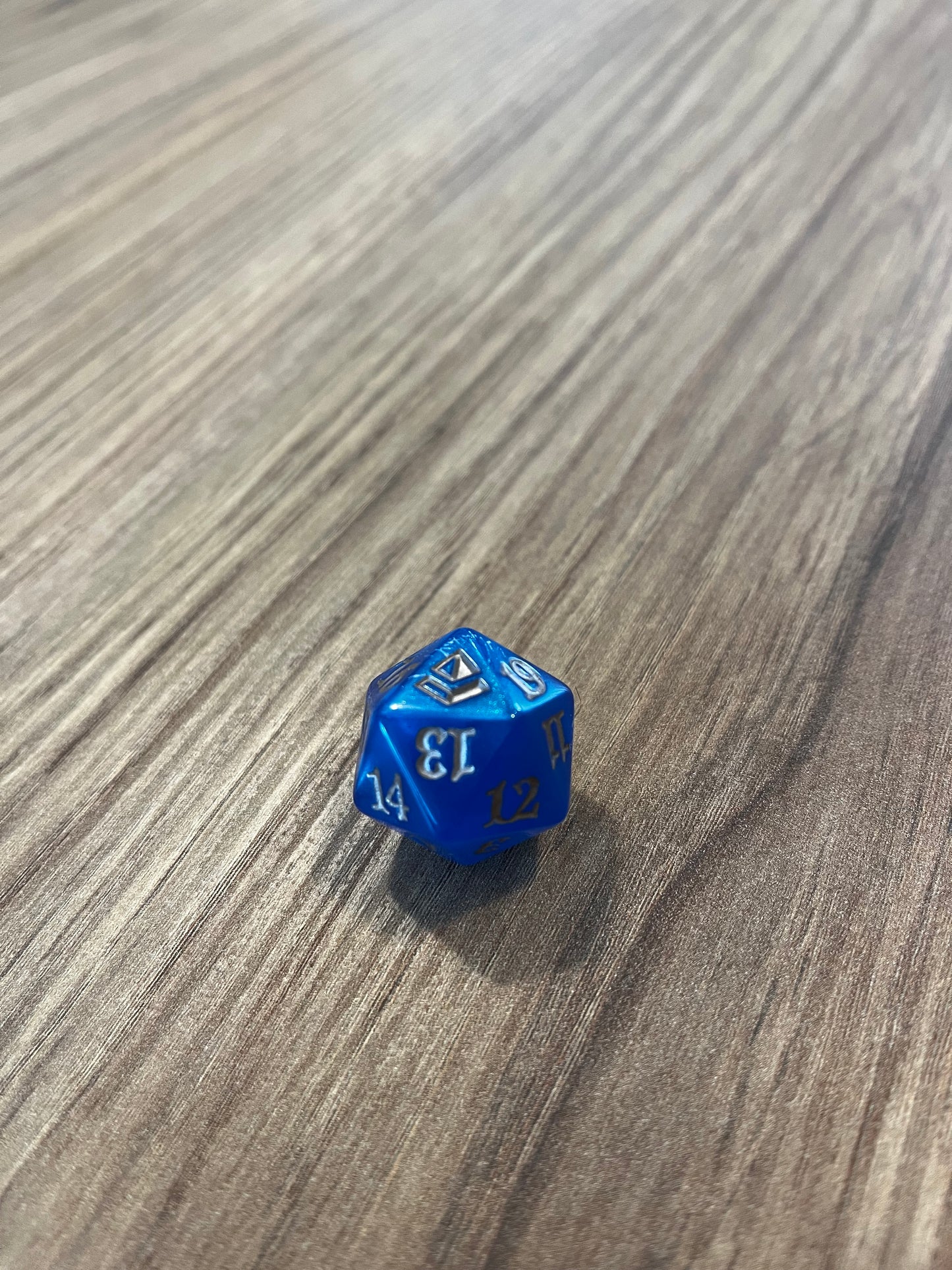 Official MTG D20 Spindown Dice (various sets)