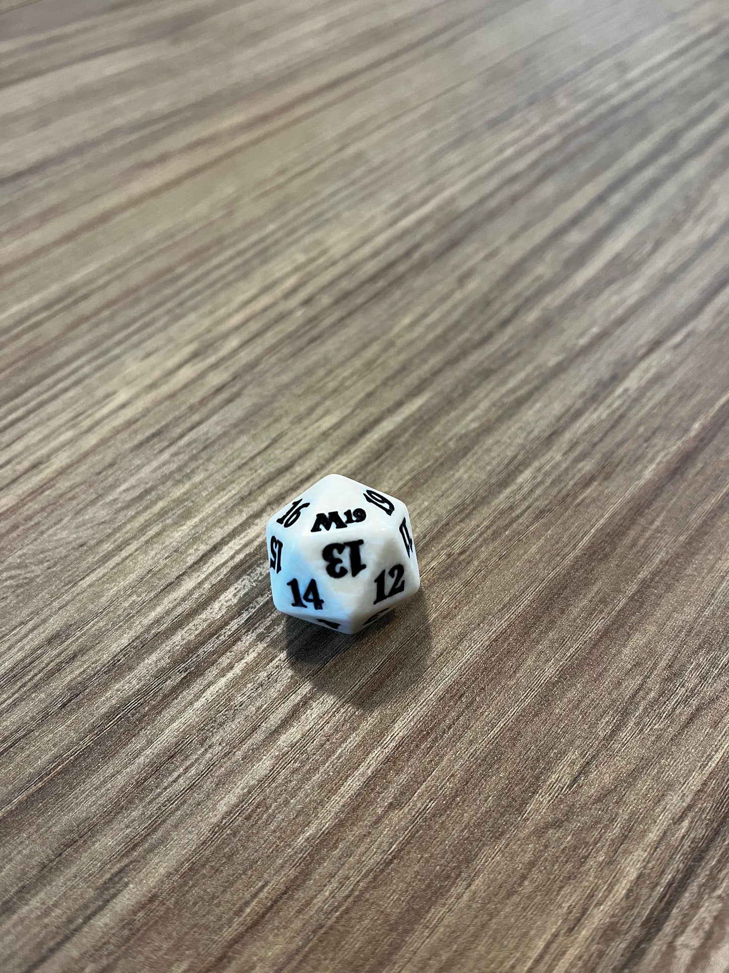 Official MTG D20 Spindown Dice (various sets)
