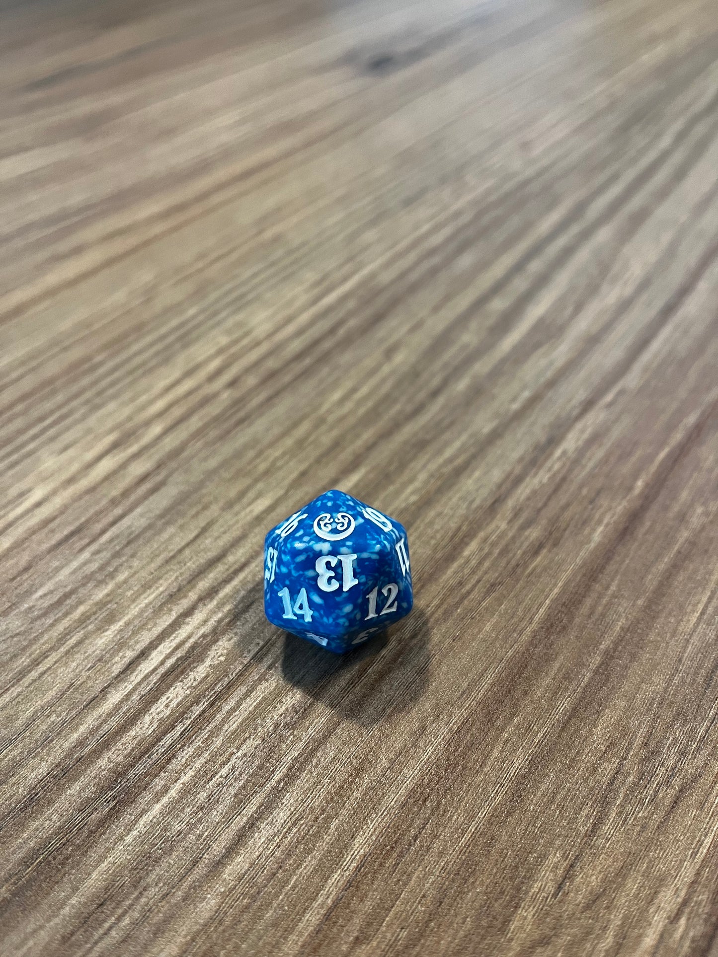 Official MTG D20 Spindown Dice (various sets)